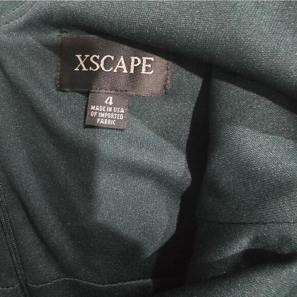 Xscape scuba crepe popover faux wrap gown NWOT size 4 Pine Green - Picture 4 of 4